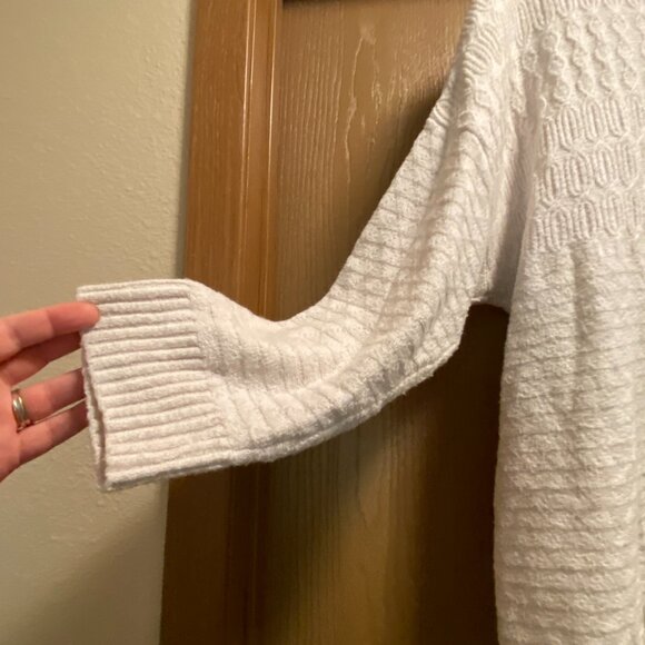 Women's Cream Sweater Size 2XL Cotton-blend Light Academia Gilmore Girls - Picture 2 of 4